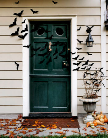 decoratiuni de Halloween cu mâinile (bijuterie) decoratiuni de Halloween pe mâinile ei