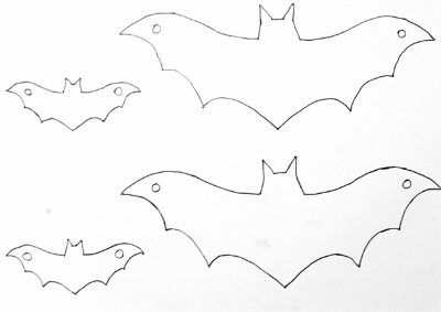 Decorare pentru Halloween cu mâinile lor (lor) decoratiuni de Halloween pe mâinile ei