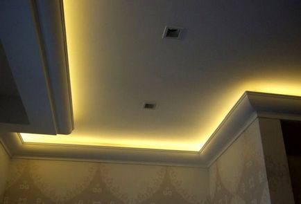 Instalarea benzii LED pe tavan (instalarea LED benzi pe tavan) Instalarea LED benzi pe tavan