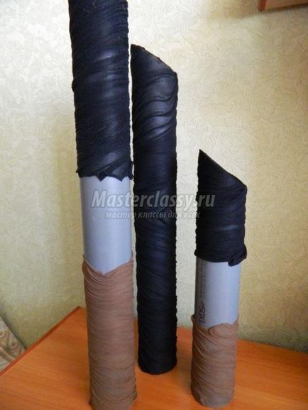 Vas al conductei (negru vopsea acrilică) conducta de apă Vase