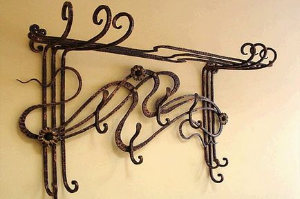 perete Hanger într-un hol (cuier) Hanger pe peretele din hol