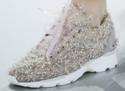 Alegerea dreptul de funcționare pantofi, pantofi de moda (încălțăminte) Alegerea dreptul de funcționare pantofi, pantofi de moda