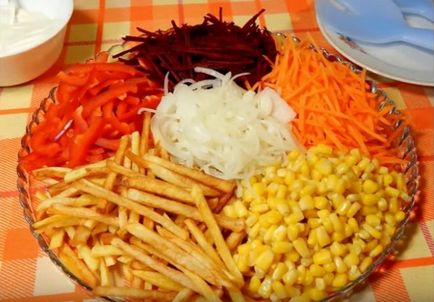salata delicioasa cu cartofi (cartofi) salata delicioasa cu cartofi