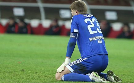 Portar pentru „zenit“ (a jucat doar un singur meci) Portar pentru „zenit“