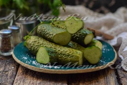 castraveți crocantă sărate, mai puțin de o zi - mai delicios decât pachetul (castraveți) castraveți sărați crocante, mai puțin de o zi - mai delicioase decât pachetul