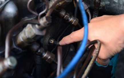 lumânări de înlocuire strălucire instrucțiunile de autovehicule diesel, service auto (auto) lumânări de schimb strălucire pe motorină service auto instrucțiuni mașini