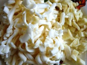 Baked de cartofi cu ciuperci si legume (legume cartofi ciuperci) Cartofi copti cu ciuperci si legume