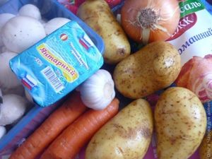 Baked de cartofi cu ciuperci și legume (cartofi în cuptor) Cartofi copti cu ciuperci si legume