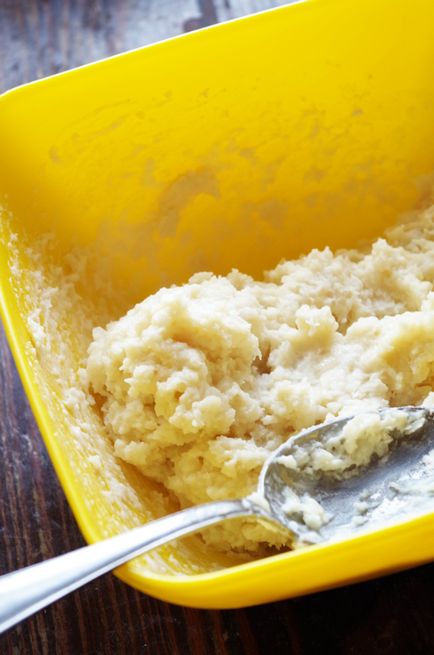 Sudare pentru pâine albă (cantitatea de aluat de zahăr) Sudare pentru pâine de grâu