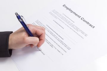 O cerere de poziții de aliniere (aliniere) O cerere pentru combinația de posturi