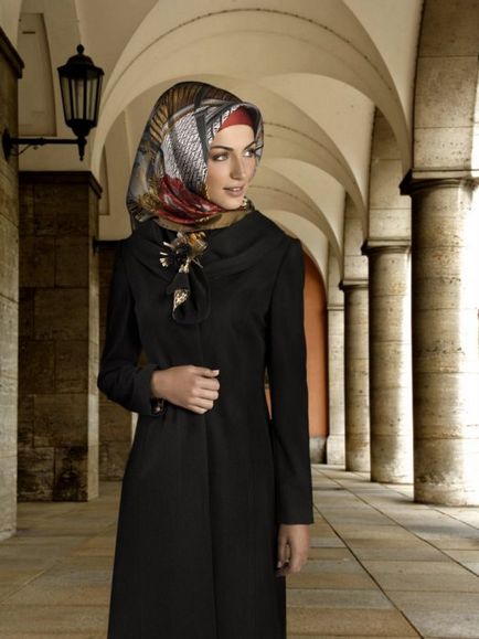 Femeia în Islam, hijab (feminin) Femeia în Islam Hijab