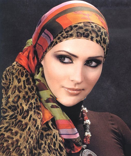Femeia în Islam, hijab (feminin) Femeia în Islam Hijab