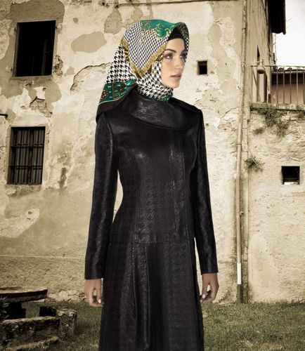O femeie în Islam voal (voal) Femeia în Islam Hijab