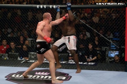 Box vs MMA (alte grupe de mușchi) Box vs MMA