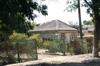 Un an în urmă (3801 0488 9691) an în urmă
