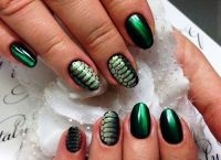 Emerald manichiură (smarald) Emerald manichiură