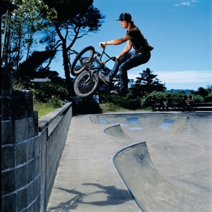 44 Fotografii trucuri bmx-calareti »Blog pozitive (cascadorii) 44 Fotografii trucuri bmx-riderii „blog-ul pozitiv