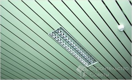 Plafoane din aluminiu cu mâinile lor - modul de a face plafon din aluminiu (plafon) Plafoane din aluminiu cu mâinile lor - cum să facă un plafon realizat din aluminiu