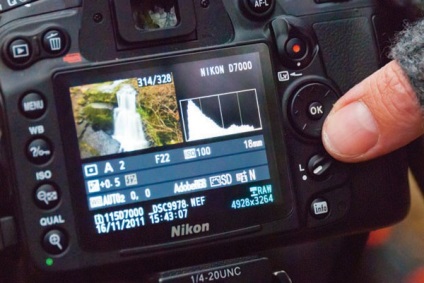 Fotografiind o apă în mișcare (pentru a alege expunerea optimă) Apă în mișcare Filmare video