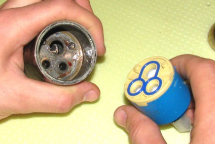 Cum pot schimba cartușul în blender cu mâinile (reparați cartușul mixer) Cum pot schimba cartușul în blender cu mâinile