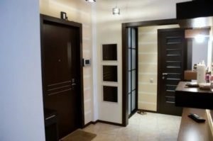 Cum de a alege dreptul de mobilier intr-un bloc de apartamente și reparații