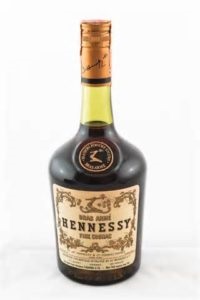 Cognac scade presiunea crește sau se extinde sau se îngustează vasele sanguine, efectul pentru hipertensiune (presiune) Cognac scade presiunea crește sau se extinde sau se îngustează vasele sanguine, efectul pentru hipertensiune