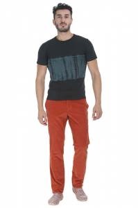 pantaloni de catifea cord pantaloni de selecție pentru bărbați regulile și oferă o combinație de (masculin) Pantaloni de catifea pentru bărbați de alegere și combinații de caracteristici