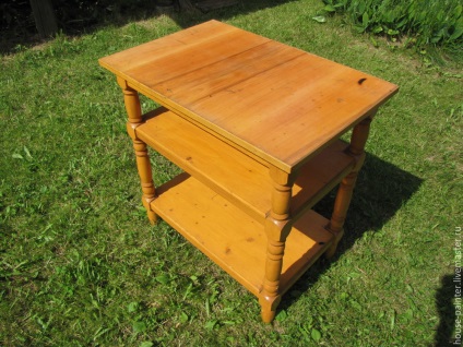 Învățarea tehnici simple de colorat și de decorare de masă lăcuit - Masters Fair - (decor de mobilier vechi) Învățarea tehnici simple de colorat și de decorare de masă lăcuit - Fair Masters -