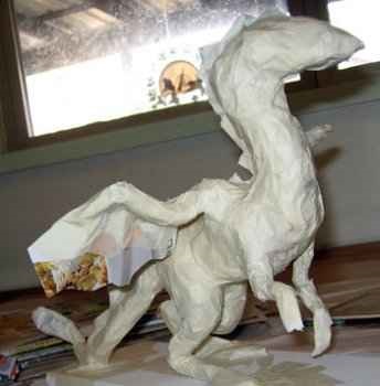 Papier-mache - dragon - meserii interesante