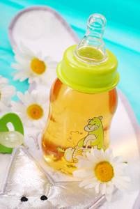 Mușețel pentru sugari (ambele margarete infuzare pentru sugari) Musetel pentru copii