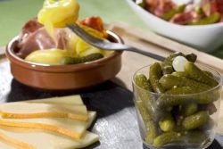 Salata cu castraveciori (ulei de susan, sos de soia) Salata cu castraveciori