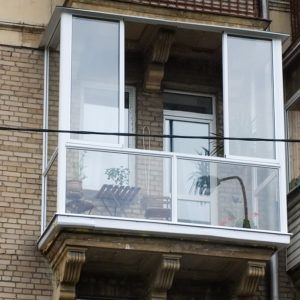 sfaturi de balcon din sticlă cu privire la utilizarea