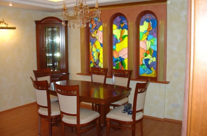 vitralii în interiorul carcasei (vitralii fotografie interior) Vitraliu în carcasa interioară