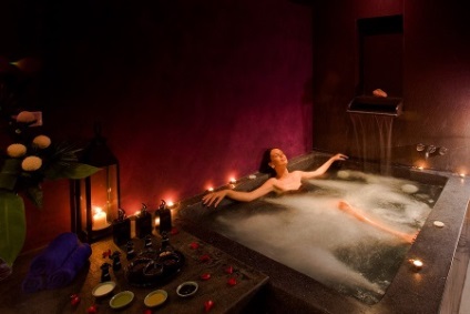 Dimensiune baie cu jacuzzi, care este mai bine pentru a alege un apartament pentru (mai bună) Dimensiune baie cu jacuzzi, care este mai bine pentru a alege un apartament