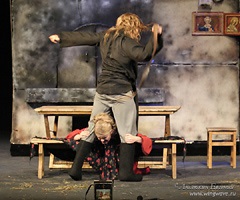 Ho Jurnalul foto - Practica, Eugene Lyulyukin - teatru Instantanee