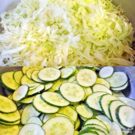 Швидка маринована капуста з огірками - покроковий рецепт з фото на (рецепт) Швидка маринована капуста з огірками - покроковий рецепт з фото на