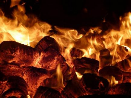 Брикетований вугілля, технології, що пов'язують і способи домашнього виготовлення (технологія брикетування брикетований вугілля своїми руками сполучні відео) Брикетований вугілля, технології, що пов'язують і способи домашнього виготовлення