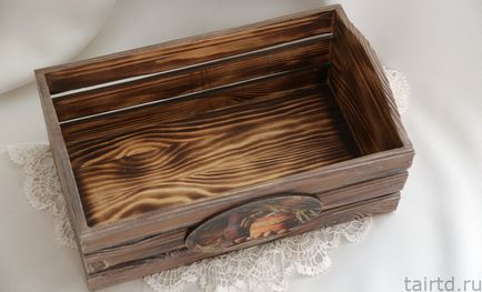 Декупаж хлібного короба (волокон верхнього шару) Декупаж хлібного короба