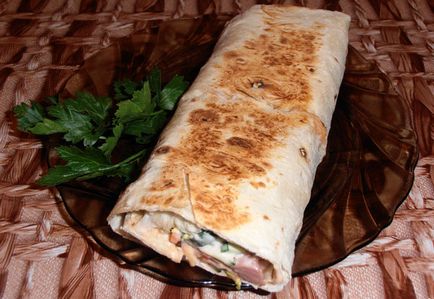 Домашня шаурма з ковбасою (шаурма) Домашня шаурма з ковбасою