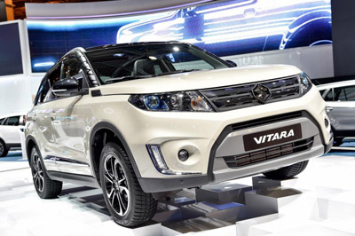 Доопрацьований суперкар, черговий унікальний спортивний автомобіль марки, розкішних позашляховиків (range rover sport 2014 року) Доопрацьований суперкар, черговий унікальний спортивний автомобіль марки, розкішних позашляховиків