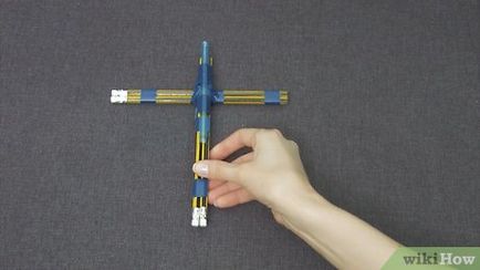 Як зробити маленький арбалет з підручних матеріалів (нижче зарядного отвори трубки) Як зробити маленький арбалет з підручних матеріалів
