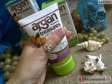 Крем для рук і ніг pharmaid argan treasures repairing cream for hand and feet (cracked skin) with (pharmaid) Крем для рук і ніг pharmaid argan treasures repairing cream for hand and feet (cracked skin) with