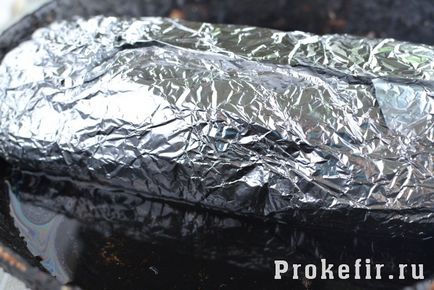 Курячий рулет з желатином в харчовій плівці в духовці - рецепт з фото крок за кроком (курячий) Курячий рулет з желатином в харчовій плівці в духовці - рецепт з фото крок за кроком
