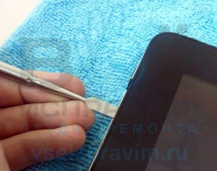 Кваліфікована заміна нижнього шлейфу на ipad, студія ремонту - все виправимо!