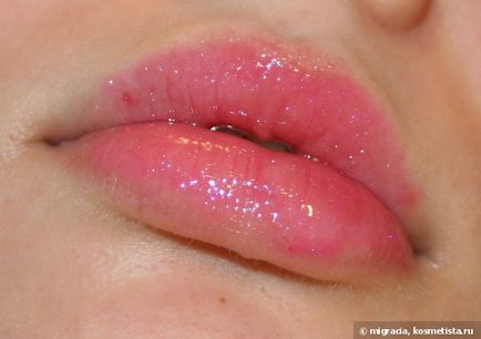 Maybelline ny colorama lip gloss # 589, # 297 відгуки (Свотч) Maybelline ny colorama lip gloss # 589, # 297 відгуки
