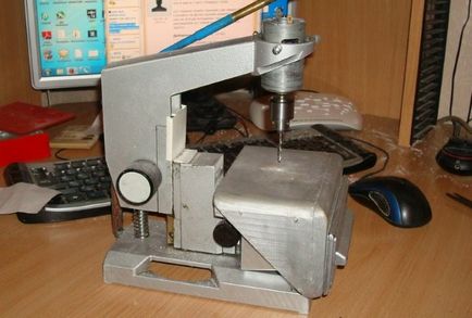 Міні свердлильний верстат своїми руками верстат для друкованих плат (своїми) Міні свердлильний верстат своїми руками верстат для друкованих плат