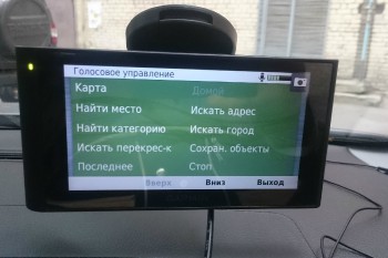 Навігатор з вбудованим відеореєстратором garmin nuvicam lmt rus