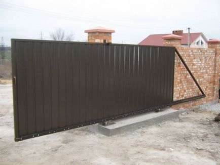Відкатні ворота своїми руками 1 (відкатні) Відкатні ворота своїми руками 1