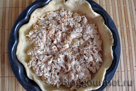 Пиріг з куркою, сиром і помідорами (пиріг) Пиріг з куркою, сиром і помідорами