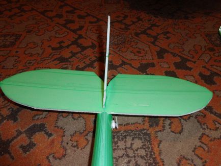 По-2 - кукурузник - (модель з потолочкі) (модель) По-2 - кукурузник - (модель з потолочкі)